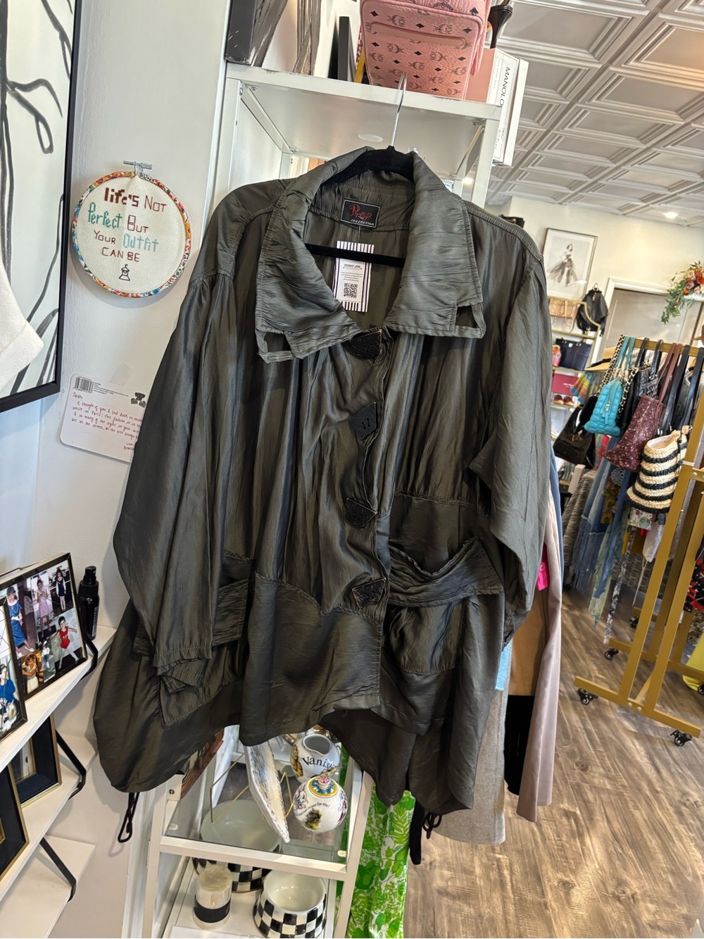 Prisa Oversized Dark Gray Button-Front Trench Jacket